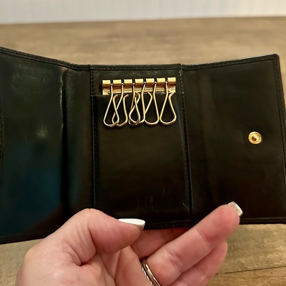 Dunhill Unisex Genuine Black Leather Key Case Holder - Picture 6 of 8